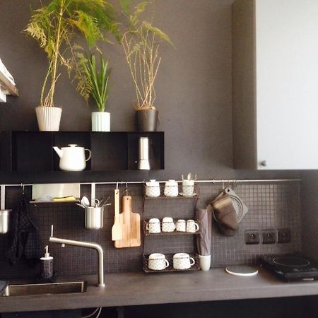 Small Arty Studio Menilmontant باريس المظهر الخارجي الصورة