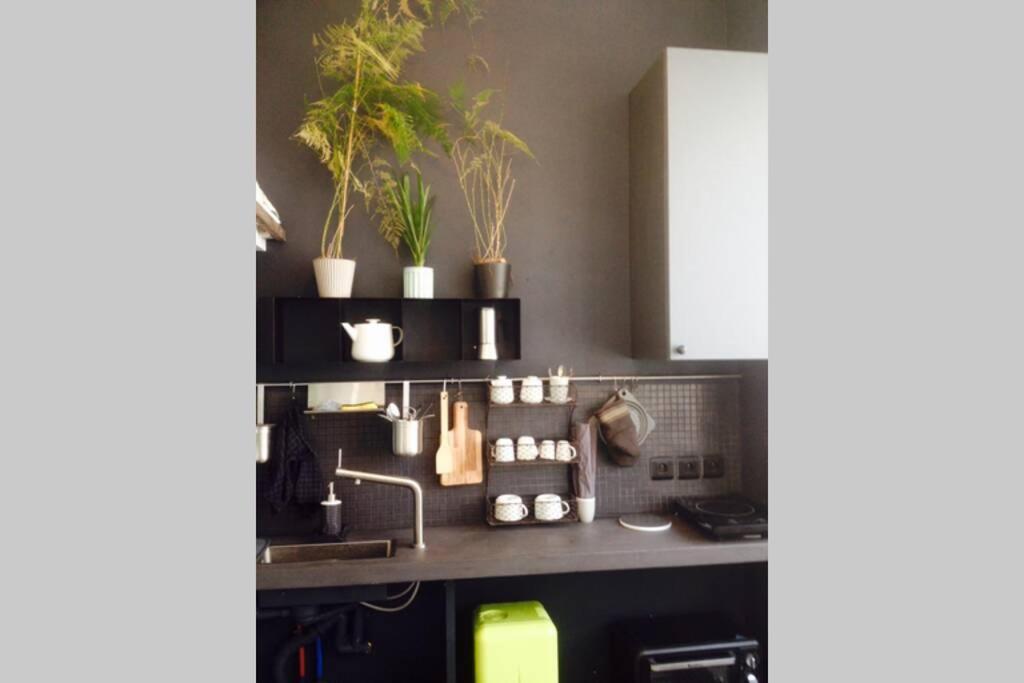 Small Arty Studio Menilmontant باريس المظهر الخارجي الصورة